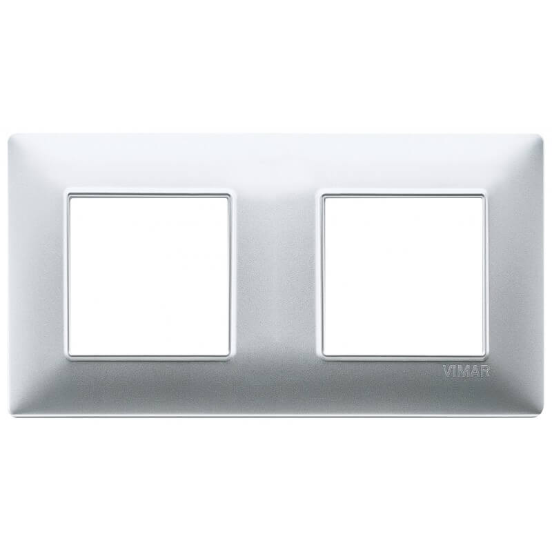 Plaque Plana 2+2 techn. argent mat - entraxe 71 - 14643.20 - Electrique Plaque Plana 2+2 techn. argent mat - entraxe 71 - 14643.20 - Electrique